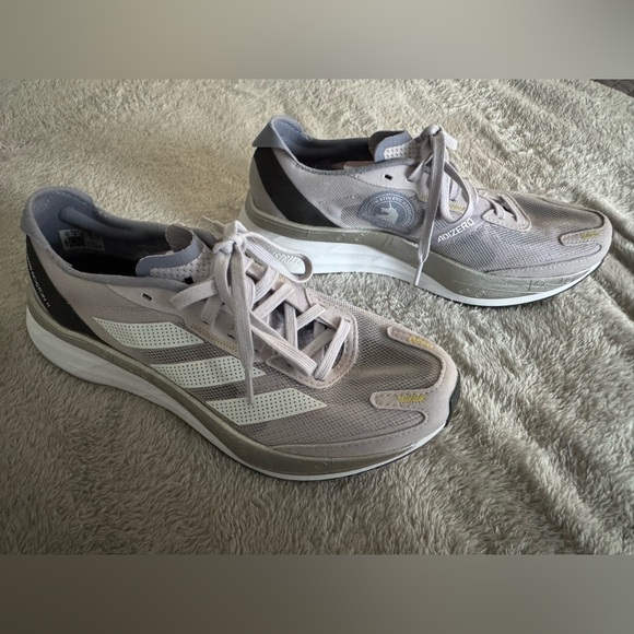 Adidas Adizero Boston 11 Running Shoes. - Picture 1 of 8